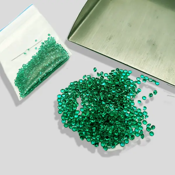 lab grown emerald round melee 4 lab grown emerald round melee 4