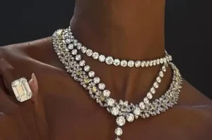 Lab-Grown Diamond Jewelry Prop