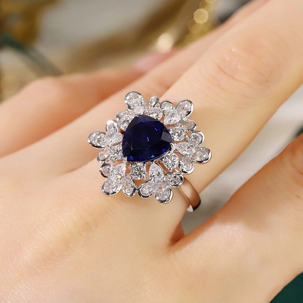 Snowflake Floral Lab Sapphire Statement Ring Snowflake Floral Lab Sapphire Statement Ring