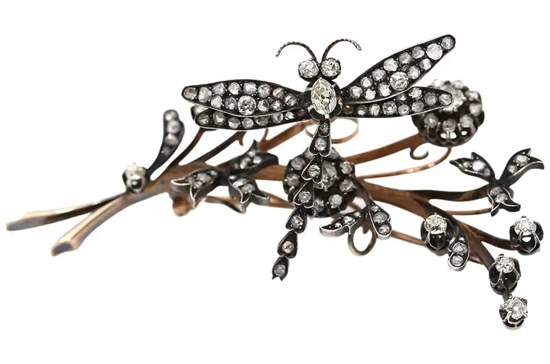 En Tremblant Dragonfly Brooch
