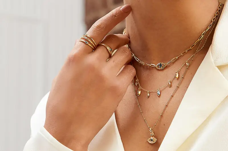 distinctive jewelry collection