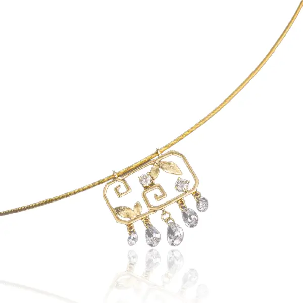 Cable Wire Collar Rectangular Pendant 18K Cable Wire Collar Rectangular Pendant 18K